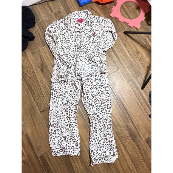 Victoria's Secret Other - Victoria Secrets Medium Cheetah Print Vintage Button Down Set